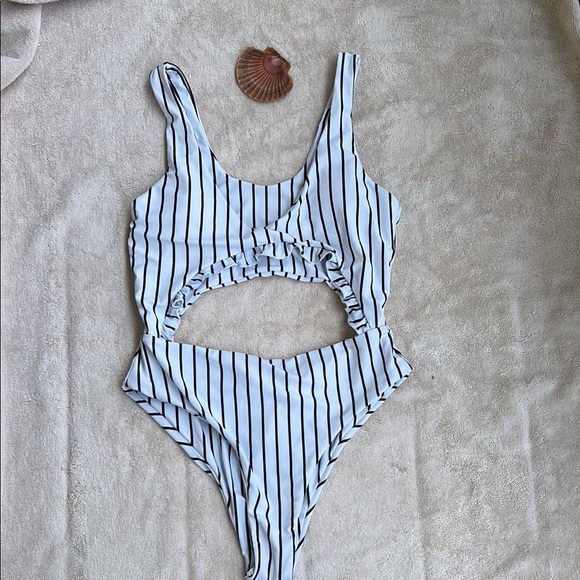 SHEIN Other - Stripe/ ruffle swimsuit